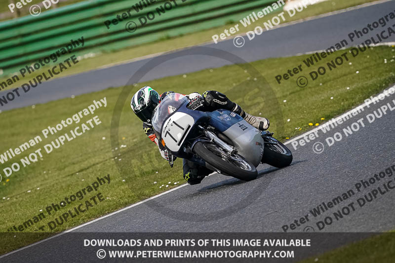 enduro digital images;event digital images;eventdigitalimages;mallory park;mallory park photographs;mallory park trackday;mallory park trackday photographs;no limits trackdays;peter wileman photography;racing digital images;trackday digital images;trackday photos